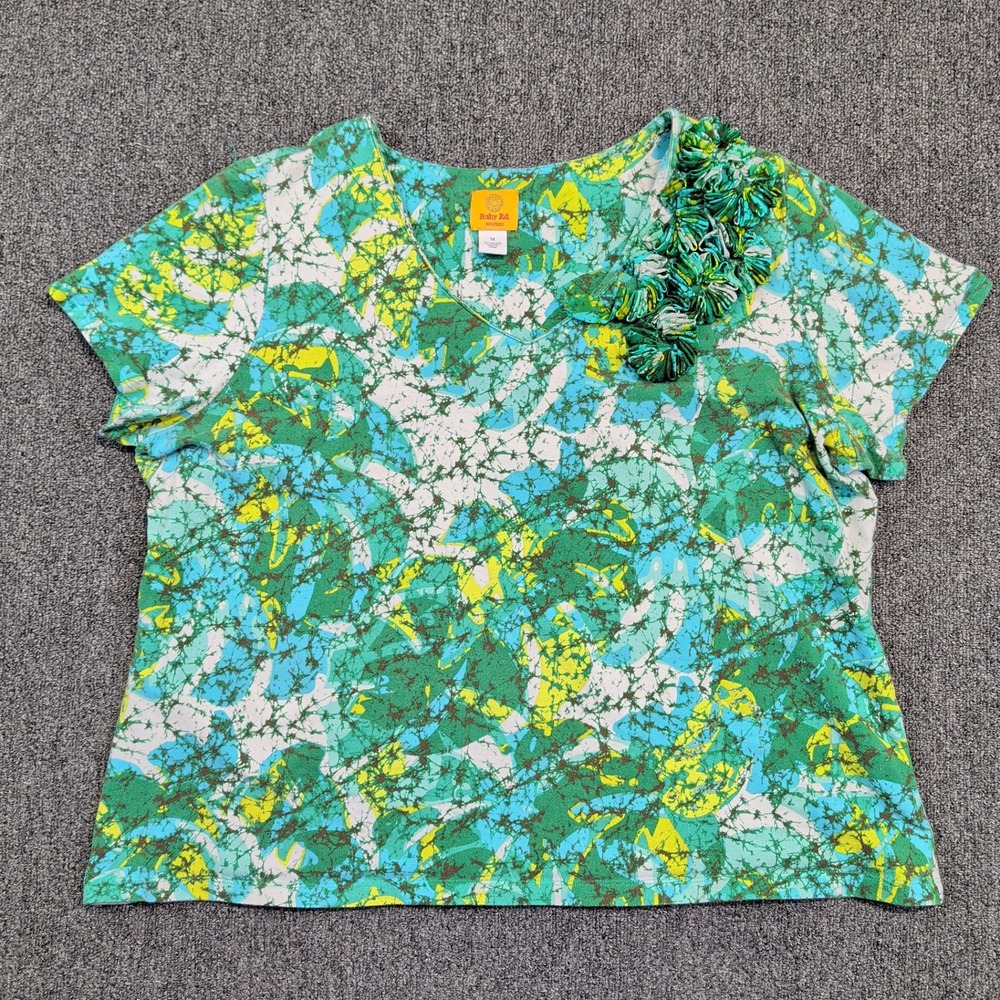Ruby Rd Woman Art to Wear Batik Rosette Top‎ 1X Green Abstract Floral V-Neck Tee